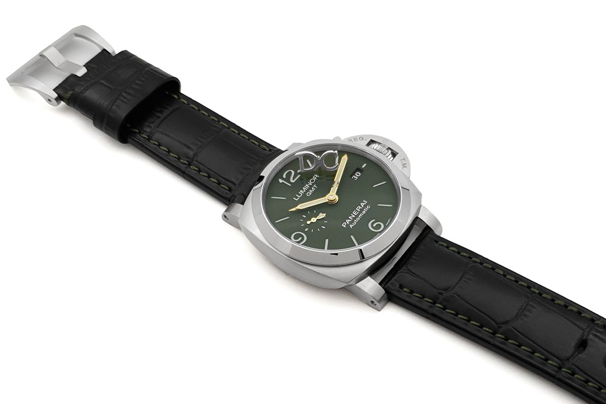 PAM1056 Luminor 1950 3 Days GMT ”Mahendra Singh Dhoni“ 44mm