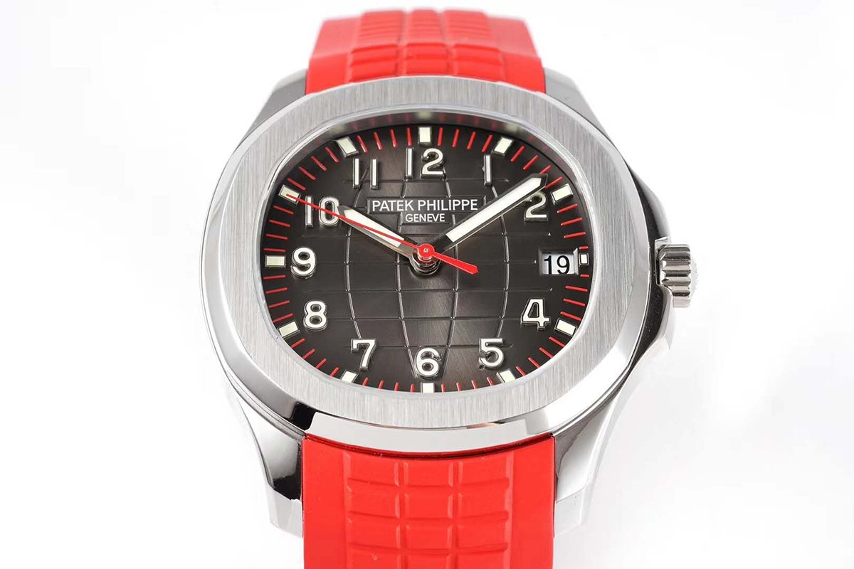 Aquanaut 5167A-012 ‘Singapore 2019’ Black Dial in Steel