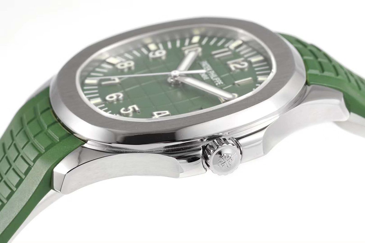 Aquanaut 5168G-010 Green Dial in White Gold