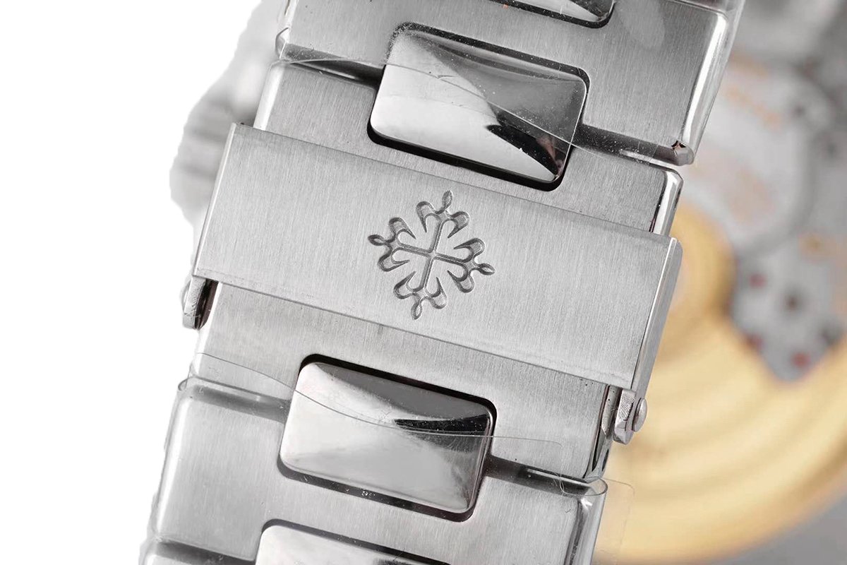 Nautilus Jumbo 5711/1A-010 Grey Dial