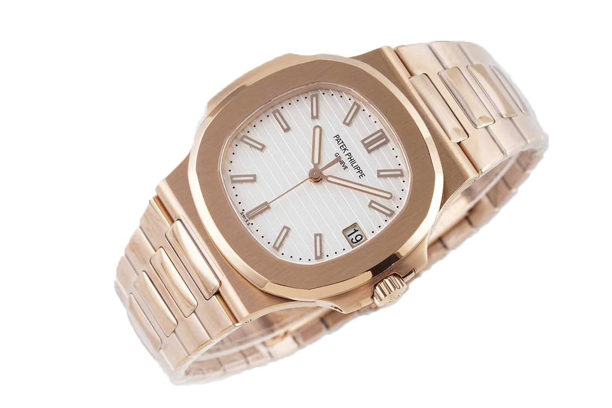 Nautilus Jumbo 5711/1R White Dial