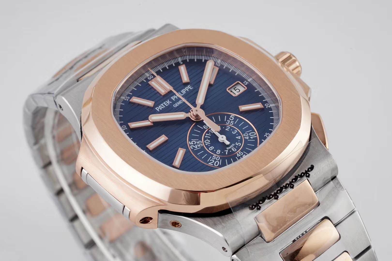 Nautilus Chronograph 5980/1AR in Steel and Rose Gold