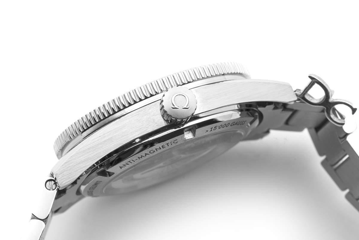 Seamaster 300 Spectre Limited Edition