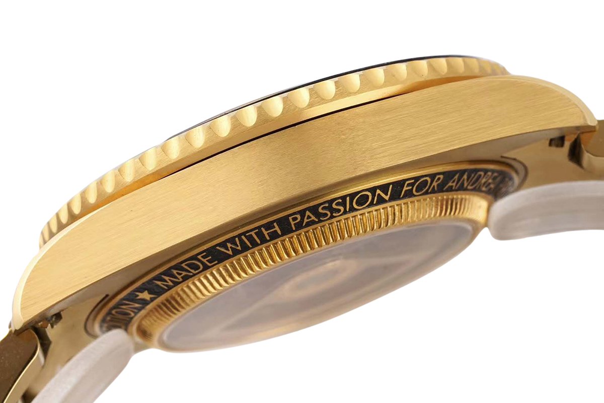 Andrea Pirlo Project 114060 Submariner in Yellow Gold