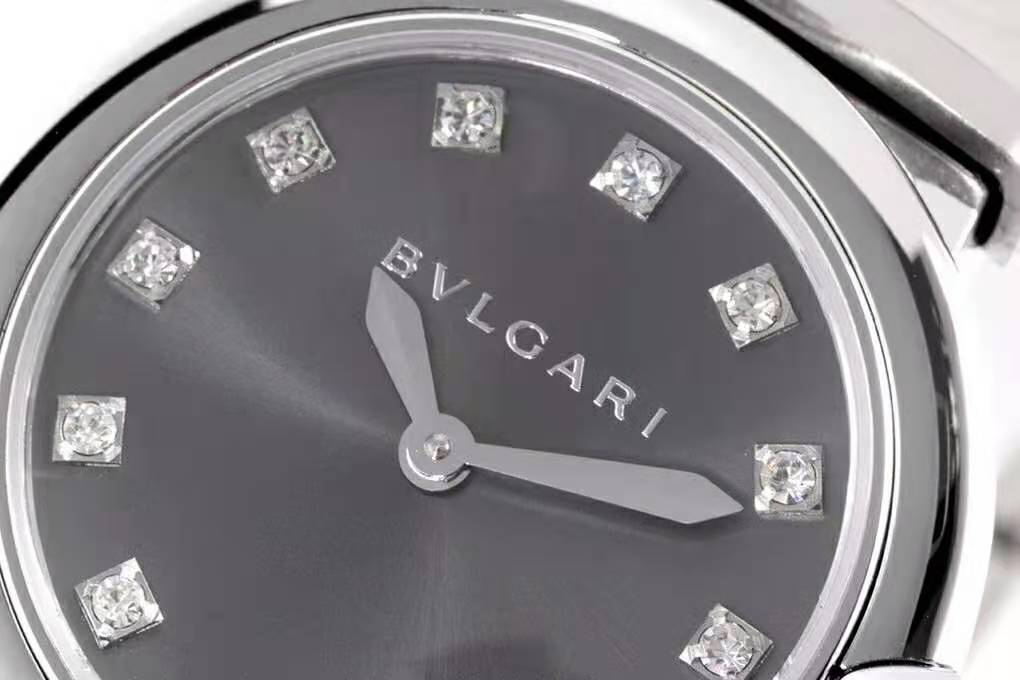 Lvcea Grey Dial in Steel