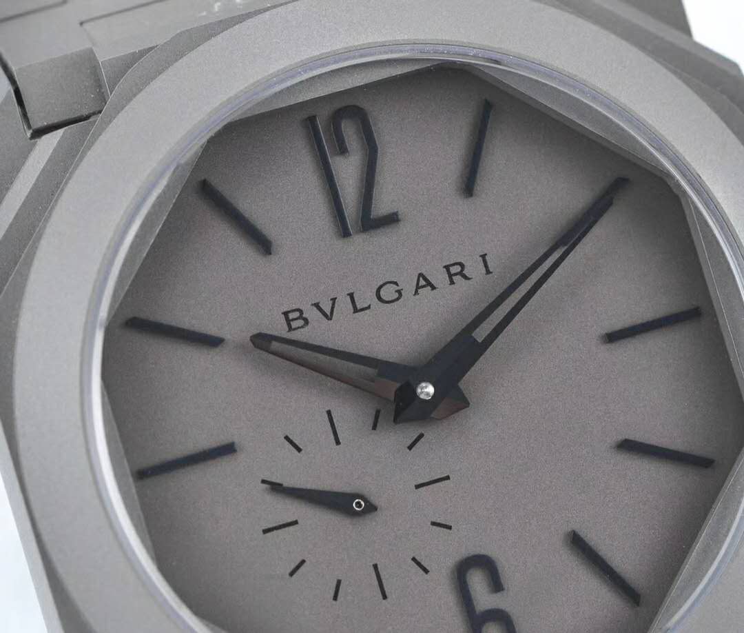 Octo Finissimo Grey Dial