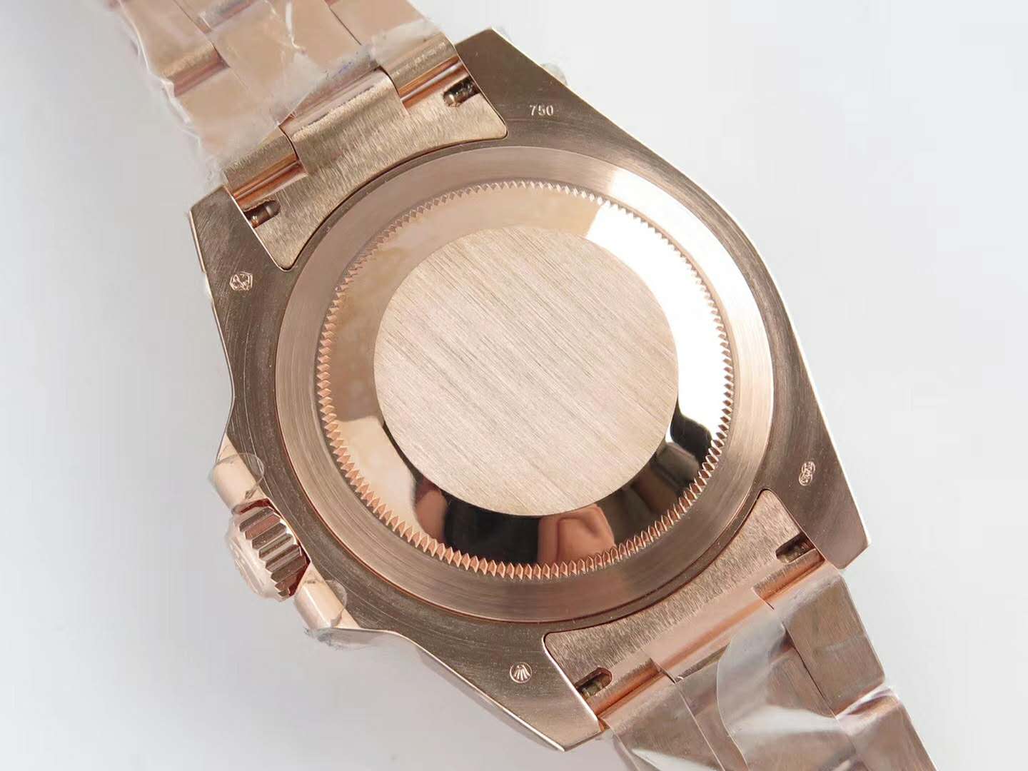GMT Master II 126715 CHNR “Rootbeer” in Rose Gold