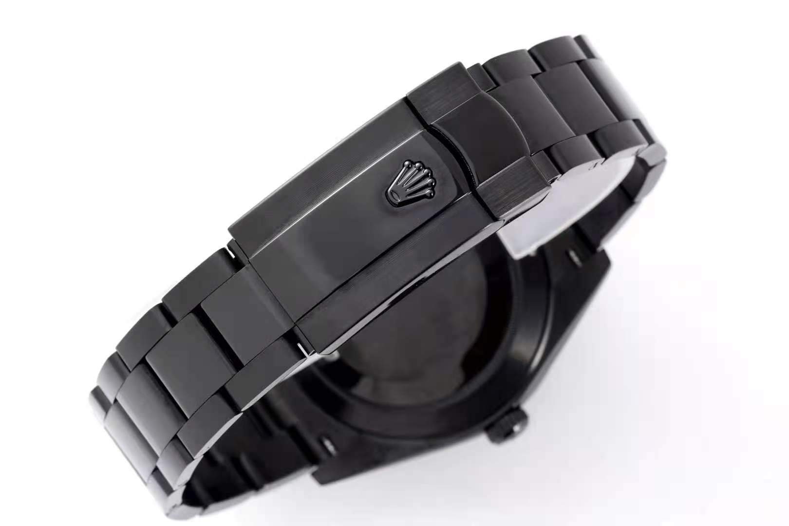 Datejust 41 Black Dial with D1am0nd Markers in PVD Black