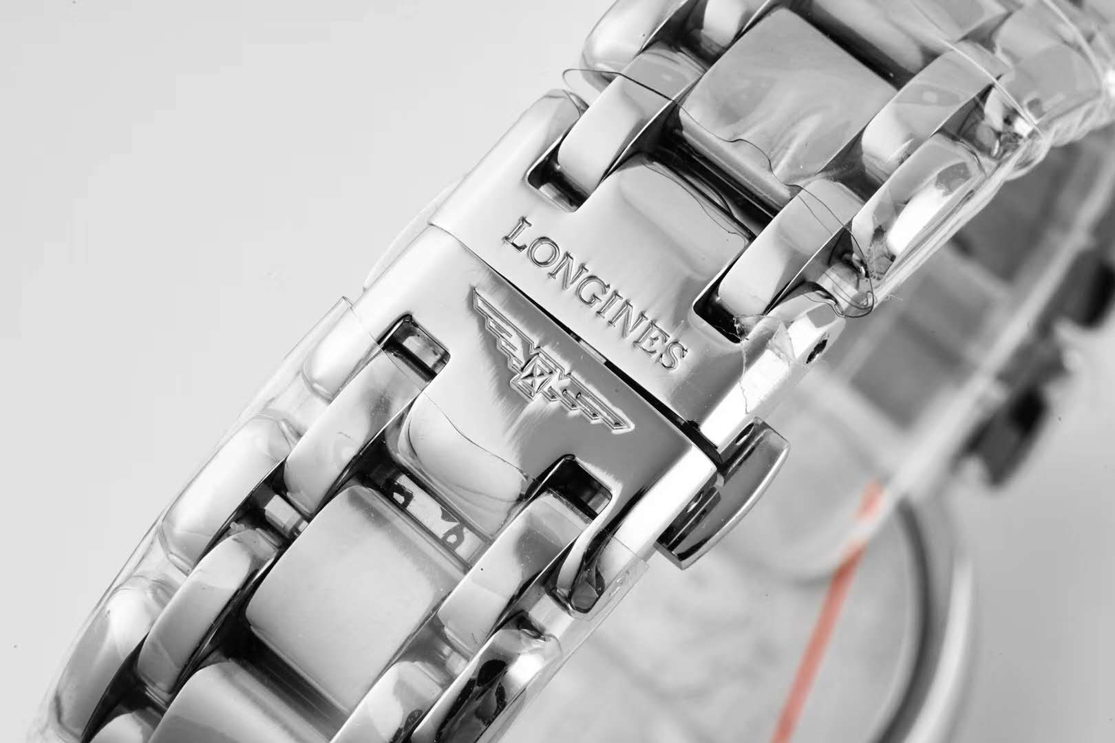 Primaluna MOP White Dial with D1am0nd Markers and D1am0nd Bezel