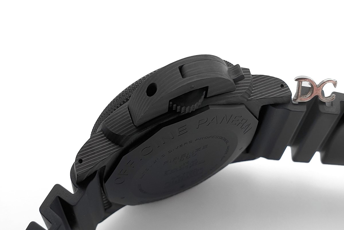 PAM1616 Luminor Submersible Carbotech