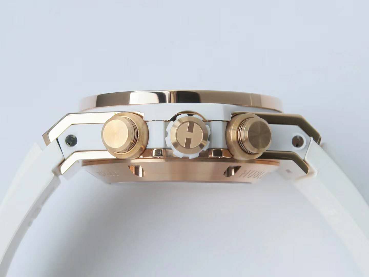 Big Bang Unico Gold White with D1am0nd