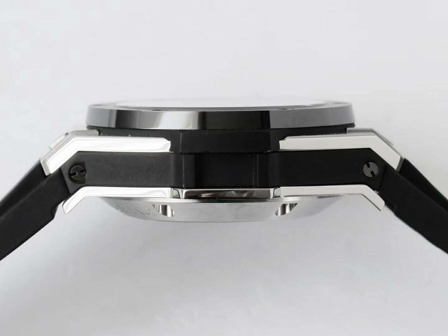 Big Bang Unico King Titanium Ceramic