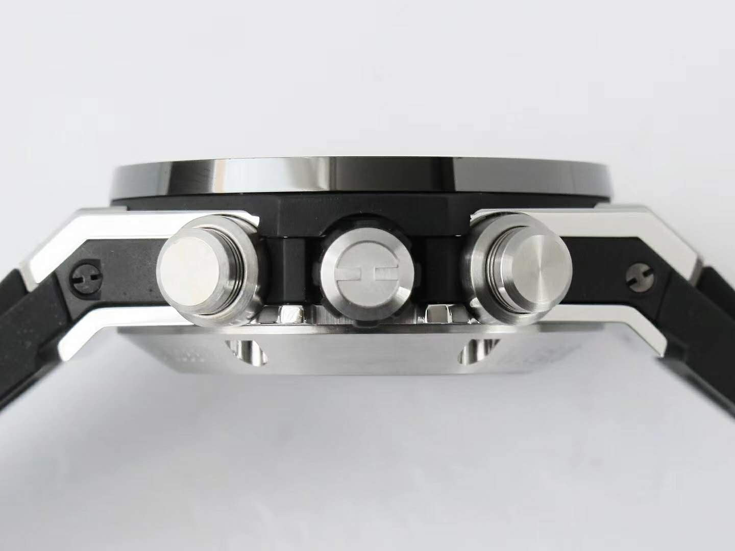Big Bang Unico King Titanium Ceramic
