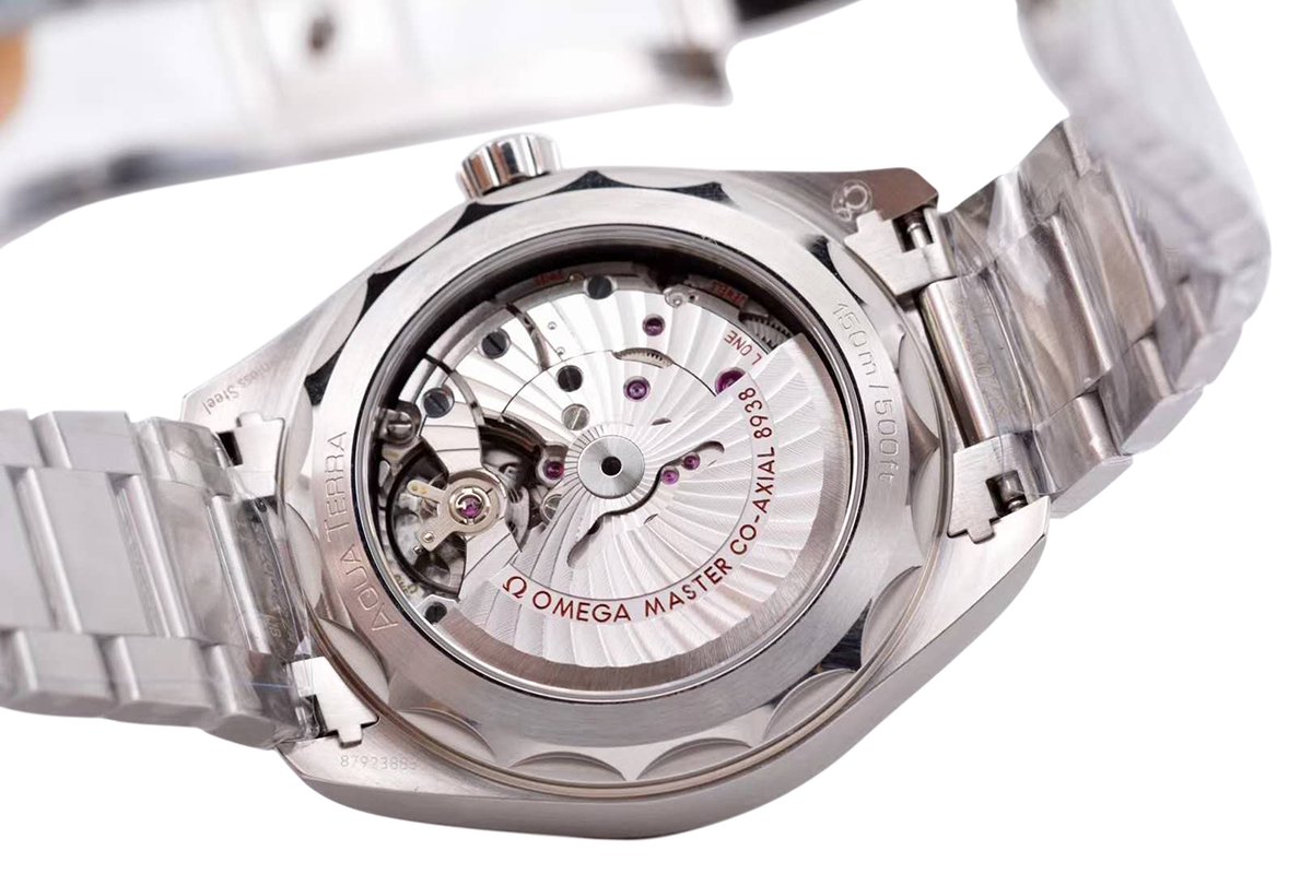 Seamaster Aqua Terra Worldtimer Master Chrononometer Blue Dial on Bracelet