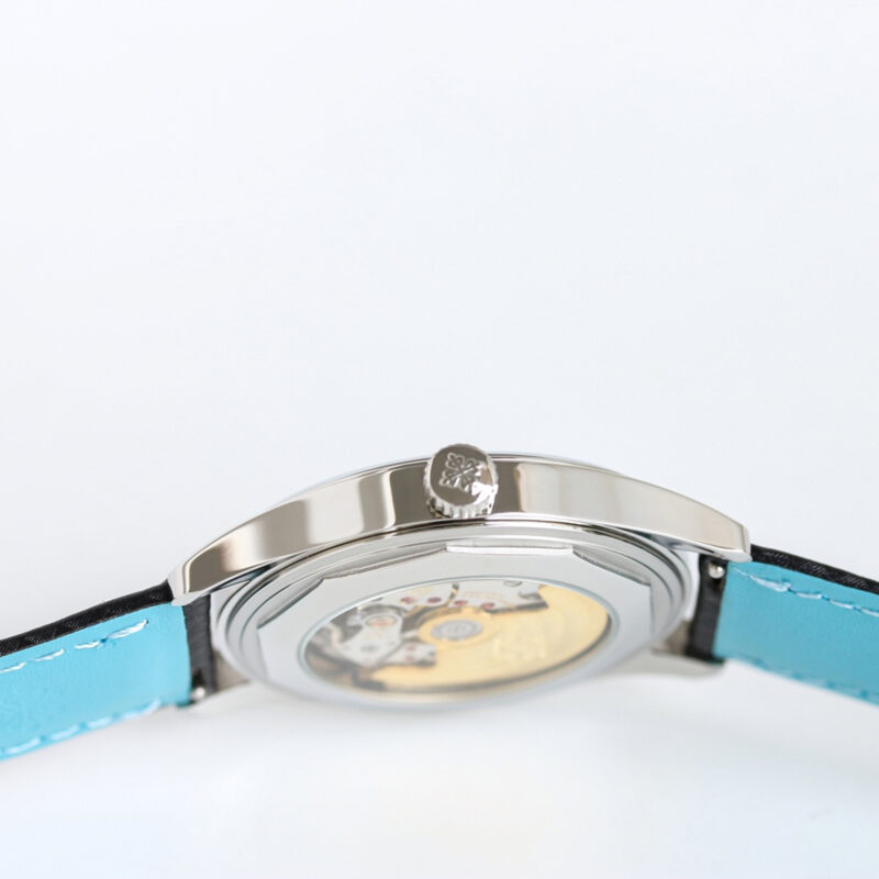 Calatrava 6007G-001 Sky Blue Black Dial in White Gold