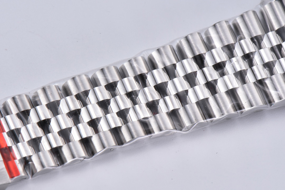 Datejust 36 126234 Bright Blue Dial with Stick Marker in Steel in Jubilee Bracelet