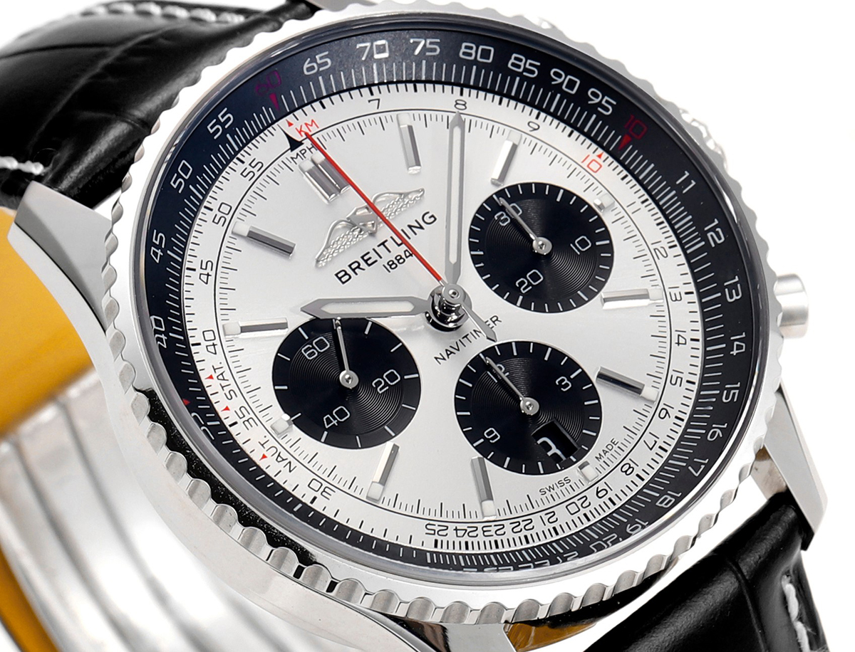 Navitimer B01 Chronograph 43 Silver Dial in Steel on Leather Strap Ref. AB0138241G1P1