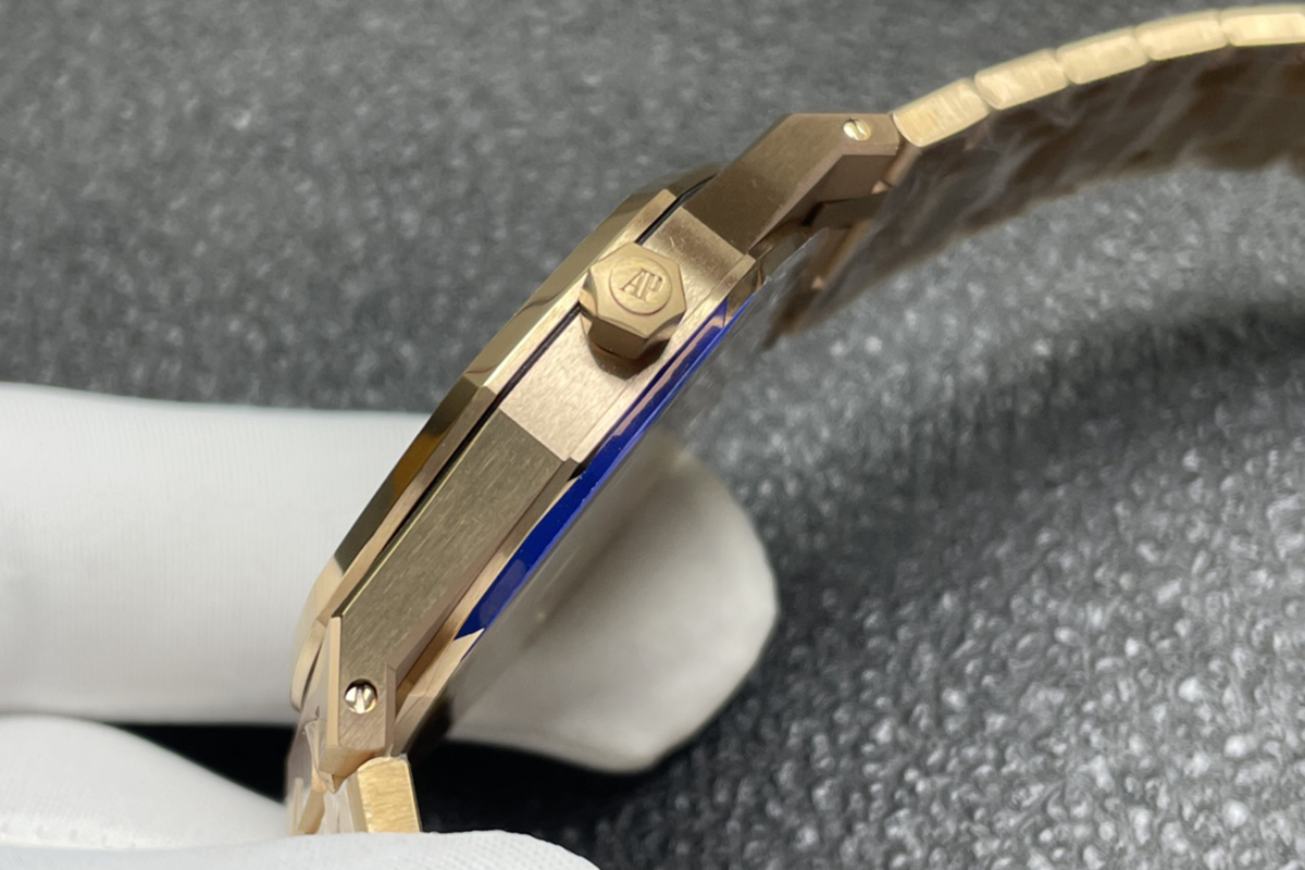 Royal Oak 16202OR 39mm Grey Dial in Rose Gold