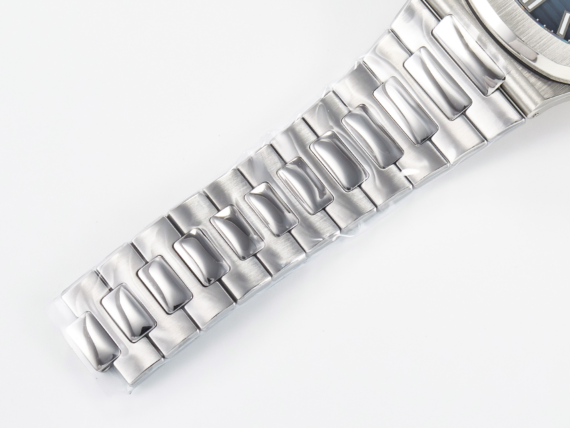 Nautilus 5711 3KF 1:1 Best Edition White Dial on SS Bracelet A324 S*per Clone V2